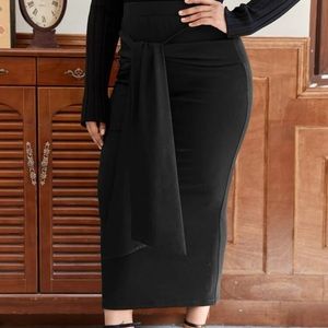 Plus Draped Knot Front Skirt